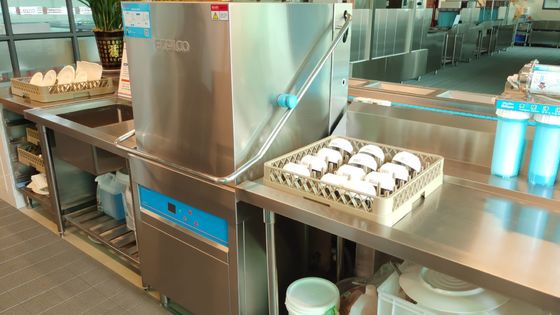 ประเทศจีน เครื่องล้างจานประเภทฮูดที่เป็นมิตรกับสิ่งแวดล้อมด้วยวัสดุสแตนเลสอย่างหนัก ผู้ผลิต